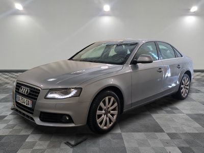 Audi A4 2.0 TFS Attraction Plus 4 portes