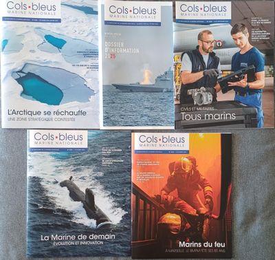 lot de 5 numéros de la revue Marine nationale "Col Bleu".