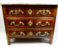 Elegante commode d'époque Louis XV, en marqueterie de bois d… (photo 2)