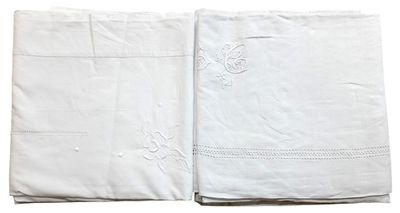 Ensemble en lin ou métis comprenant 2 DRAPS à jours de Venis… - Photo 1