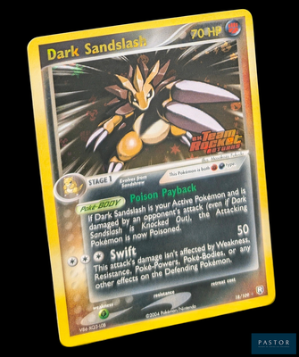 gros plan d'une carte pokemon sur fond noir
