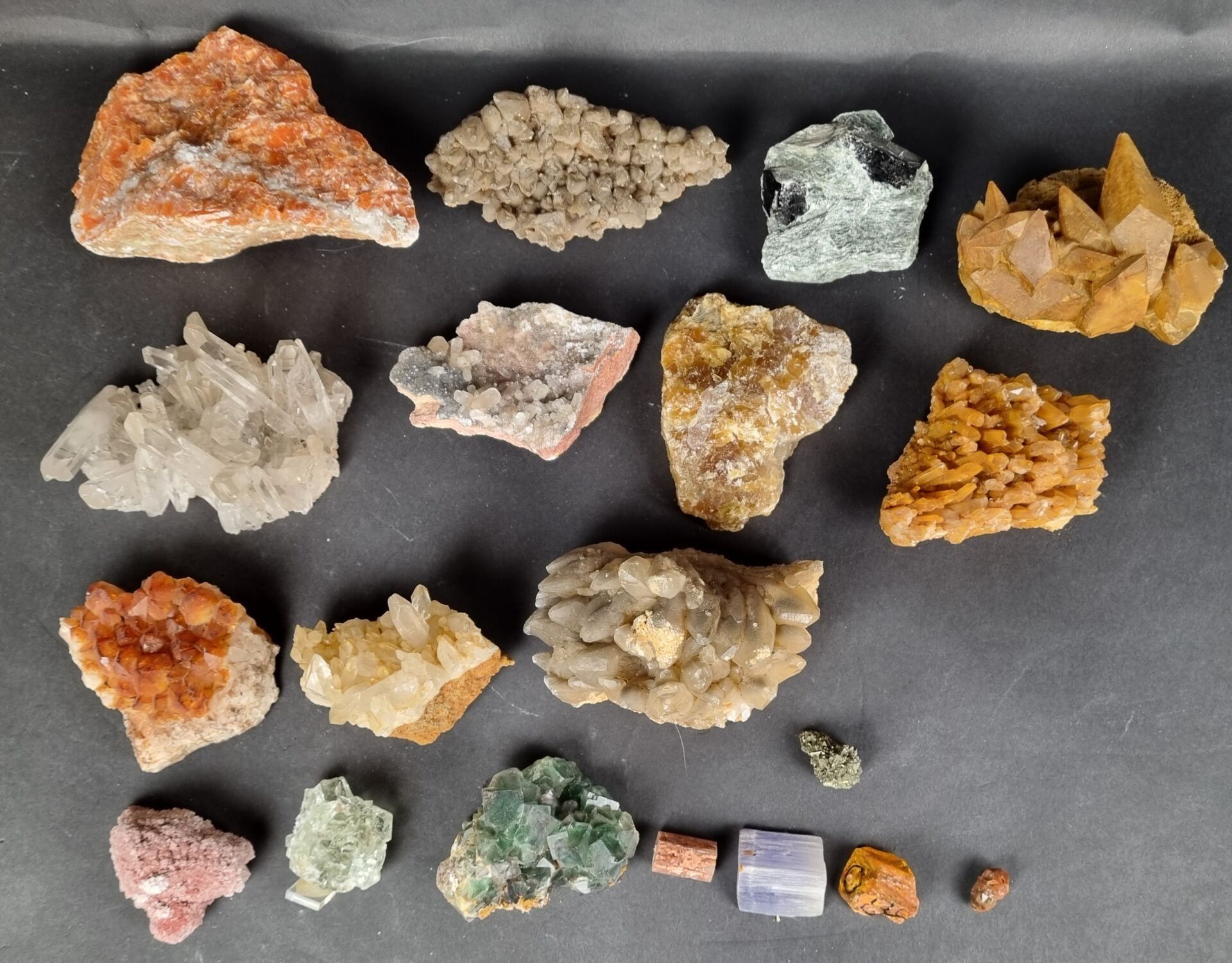 Objets d'art & Curiosités
