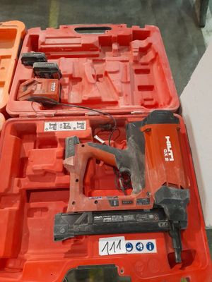 Cloueur sans fil Hilti GX2 avec chargeur et 3 accûts - Photo 1
