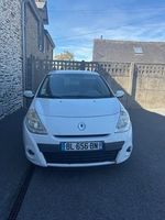 RENAULT CLIO (photo 2)