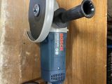 a picture of a sander and a grinder on a table