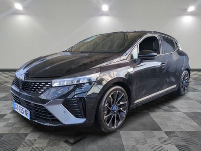 the new toyota c - hr concept suv is shown in a showroom at the company ' s headquarters in
