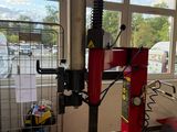 a machine that is sitting on a table in a room