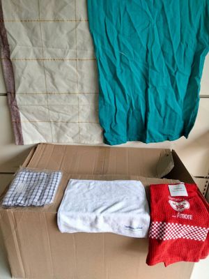 63 carrés éponges micro fibre + 18 torchons