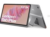 gros plan d'une tablette informatique sur une surface blanche