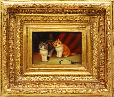 un tableau représentant deux chats assis l'un à côté de l'autre