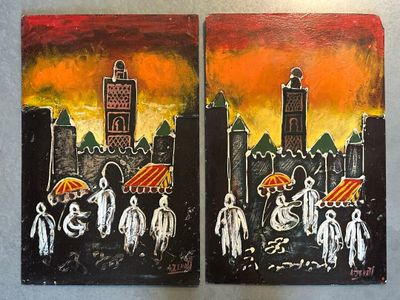 tableau représentant plusieurs tableaux accrochés à un mur, avec un paysage urbain en arrière-plan