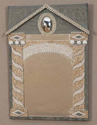 Travail du XXe siècle Miroir à fronton En soie moirée à déco…