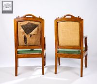 Paire de fauteuils en bois (photo 6)