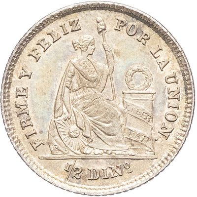 gros plan d'une pièce de monnaie sur une surface blanche avec un fond blanc