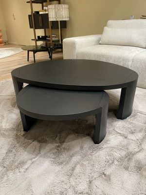 1 table basse « Navarino » place.