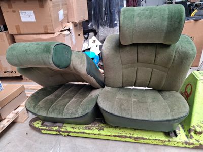 Ensemble d'accessoires et pièces détachées mécaniques divers…