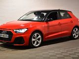 une Audi A1 rouge, hayon, hayon, hayon, hayon, hayon, hayon, hayon, hayon, hayon, hayon, hayon, hayon, hayon, hayon, hayon, hayon, hayon, hayon, hayon, hayon, hayon, hayon, hayon, hayon, hayon, hayon, hayon, hayon, hayon, hayon, hayon, hayon, hayon, hayon, hayon, hayon, hayon, hayon, hayon, hayon, hayon, hay