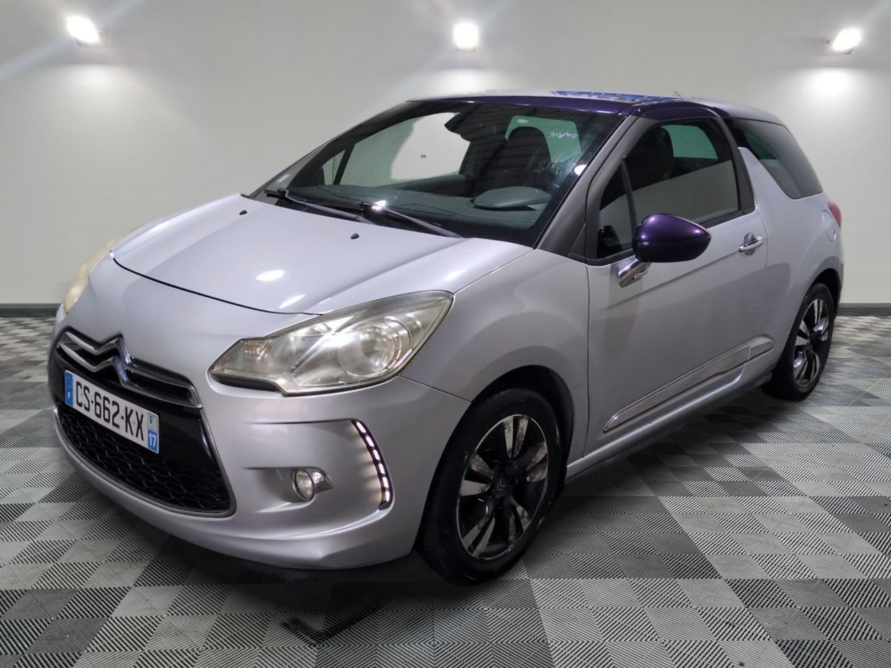 CITROEN - DS3 VTI 120 AIRDREAM SO CHIC - ES - Mise en servic…