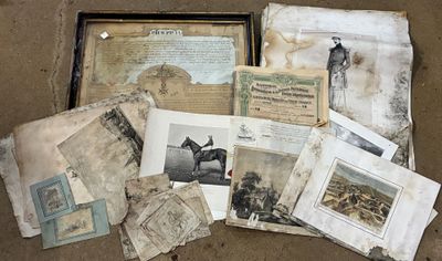 Ensemble de documents anciens, comprenant : - 1 estampe Vern…