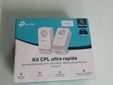 Coffret contenant deux routeurs sans fil TP-Link TL-WR920N