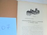 une feuille de papier sur laquelle est dessinée une image de château