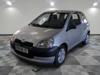 TOYOTA - YARIS 1.0I LINEA TERRA - ES - Mise en service: 23/0…
