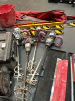 lot : malaxeurs, niveaux, outils divers . (photo 3)