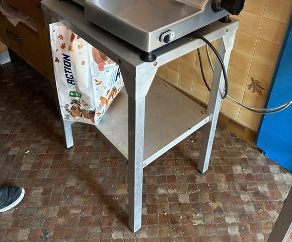 Support de table inox L .60cm 