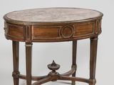 paire de tables d'appoint anciennes avec plateau en marbre