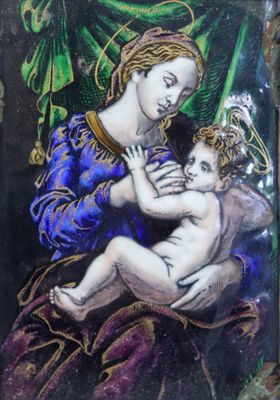 une image d'un tableau représentant une femme tenant un bébé dans ses bras