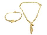 un ensemble composé d'un collier et d'un bracelet en or, muni d'un fermoir en or