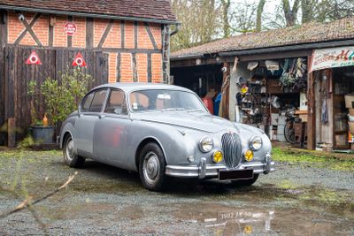 1967 - Jaguar Mk2 2.4 - Photo 1