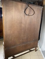 Importante vitrine électrifiée en bois mouluré de réserves r… (photo 3)