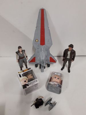 Jouets collection star wars ( figurine 20cm, vaisseaux 40cm,…