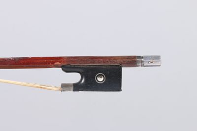 Archet de violon de Marc LABERTE, signé "M. Laberte", en boi…