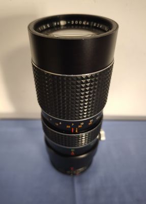 Objectif MAKINON auto-zoom 80/200 mm