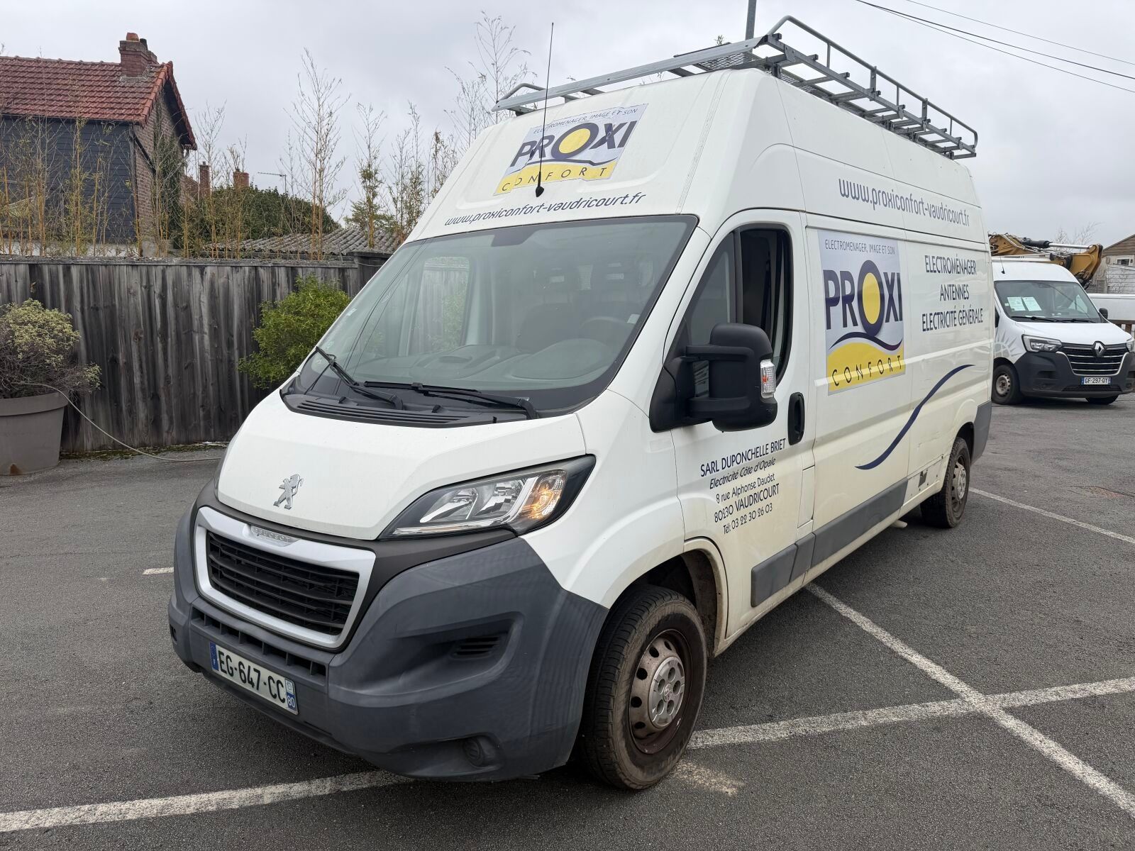 PEUGEOT BOXER III Phase 3 Fourgon 335 L3H3 2.