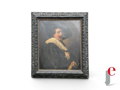 un vieux tableau représentant un homme vêtu d'un manteau noir et d'une chemise blanche