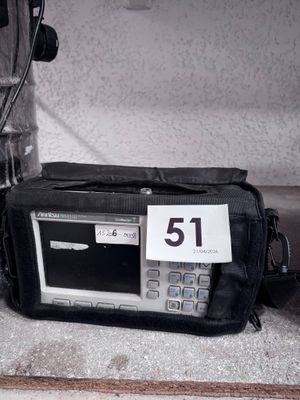 Un testeur de câbles ANRITSU S331D