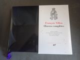 un livre avec l'image d'un homme dessus