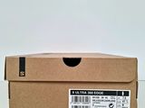 the box is empty and ready to be opened on the table
