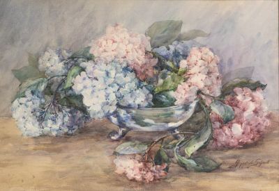 un tableau représentant un bol de fleurs posé sur une table