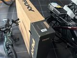 de nombreux vélos garés dans une pièce