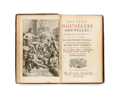 un livre ouvert sur lequel figure la photo d'un groupe de personnes