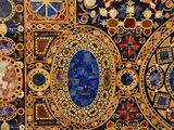 an image of a very ornately decorated wall in a building