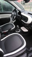 Véhicule RENAULT Twingo, 30/03/2017, essence, 4 cv, 10. (photo 6)