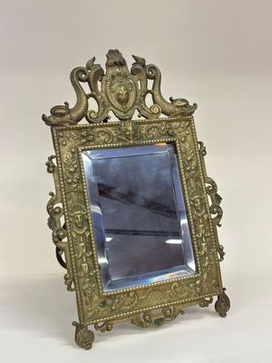 Miroir de table biseauté - psychée, en bronze doré à décor d…
