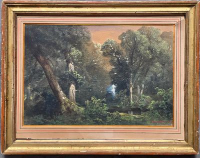une peinture à l'huile représentant un paysage boisé avec des arbres et un homme au loin