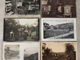 plusieurs vieilles photographies en noir et blanc représentant des personnes et des animaux dans un champ
