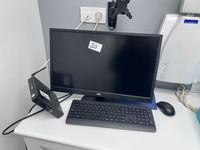 - 1 écran mural AOC + support + clavier + souris